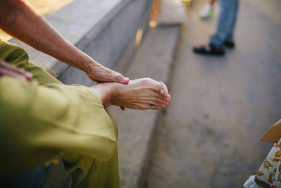Footcare Tips for Aging Adults