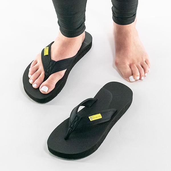 The Healing Sole Palmer Flip Flops - Plantar Fasciitis Pain  display picture 1